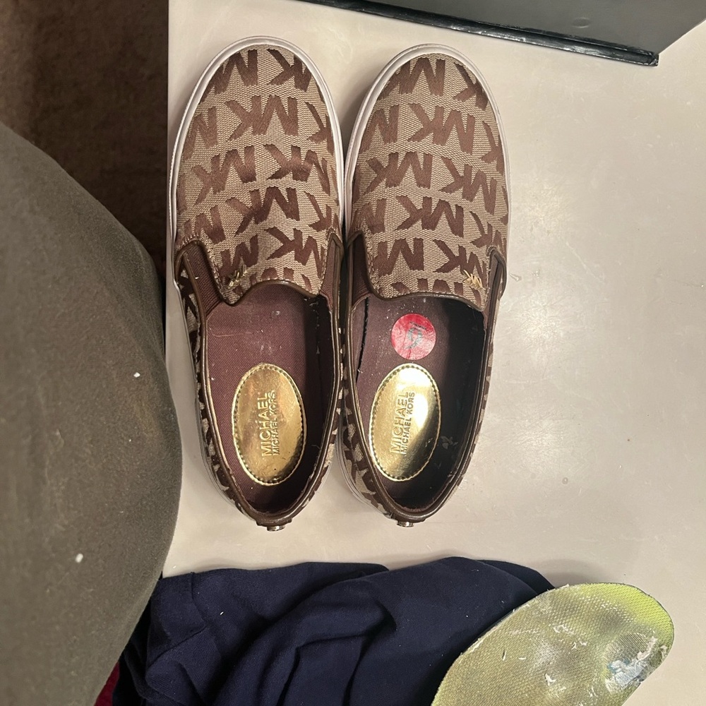 Michael Kors Kids Tan Logo Slip-On Sneakers